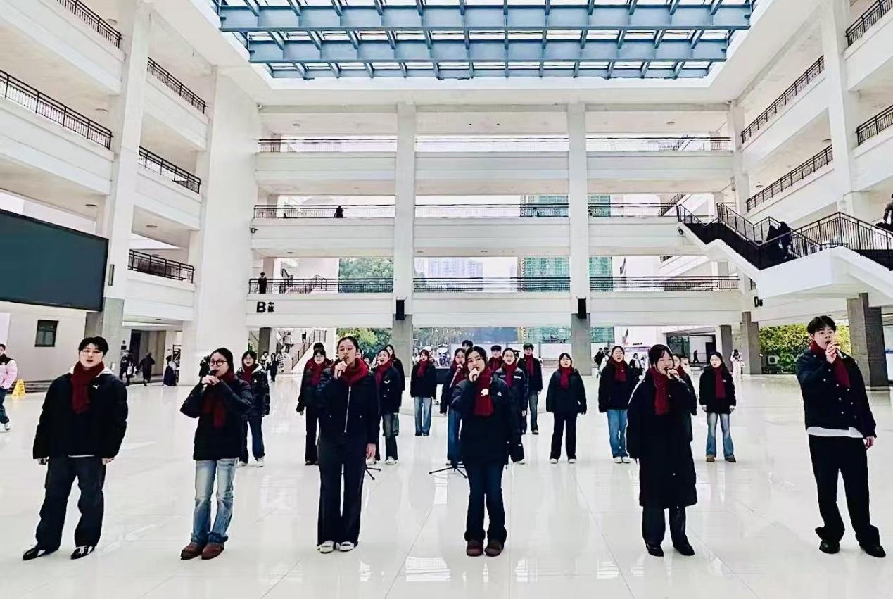 8398f8137af69105c2729b46c94229f9 8398f8137af69105c2729b46c94229f9